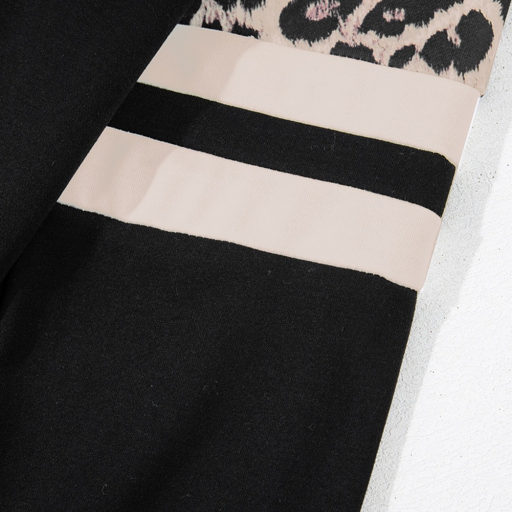 1 MEDIUM LEFT!!! Black Leopard Print Colorblock Raglan Sleeve Sweatshirt - Picture 12 of 14